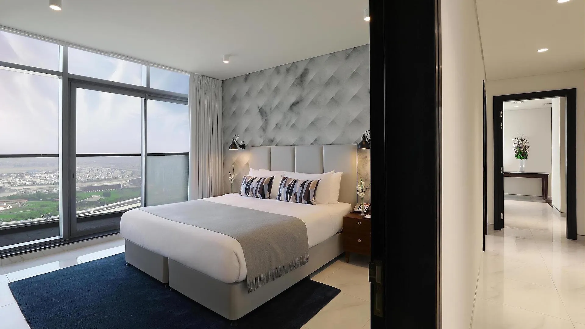 Millennium Atria Business Bay Apart otel Dubai