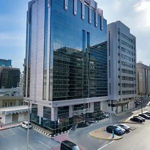 Kingsgate By Millennium 3* Abú Dhabí